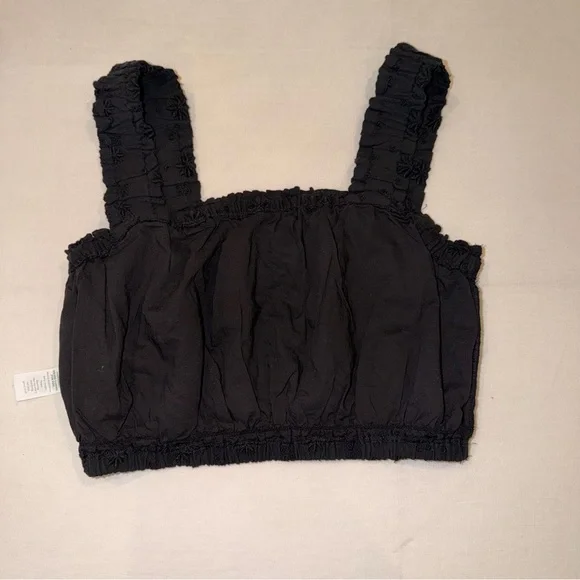 aerie Black Smocked Eyelet Cropped Tank - Picture 5 of 9